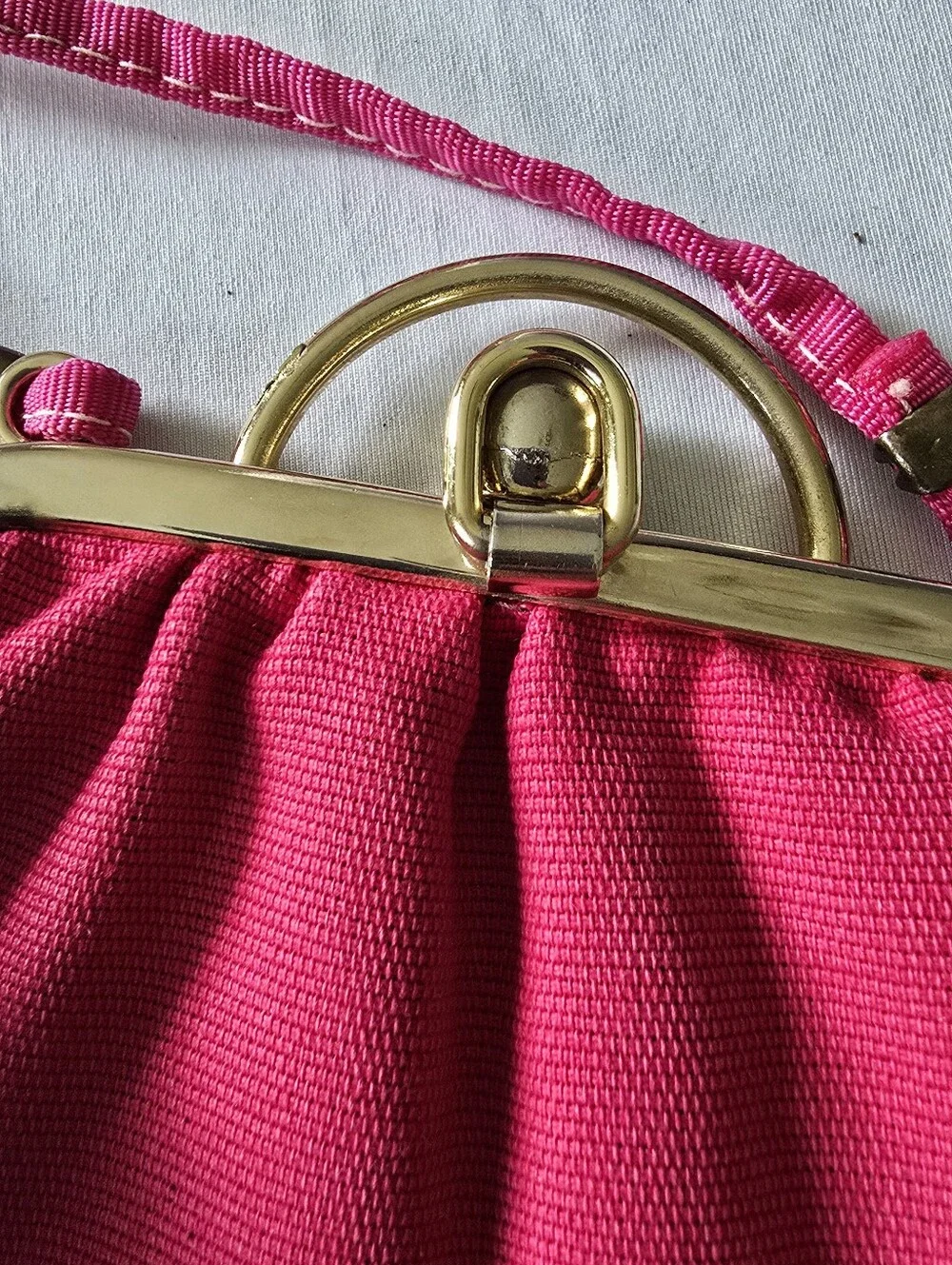 Vintage Italian Kiss-Lock Handbag Fuchsia Pink Woven Evening Bag Made in Italy